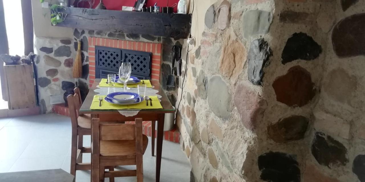 Casa Rural Abuela Maxi Riolobos Екстер'єр фото