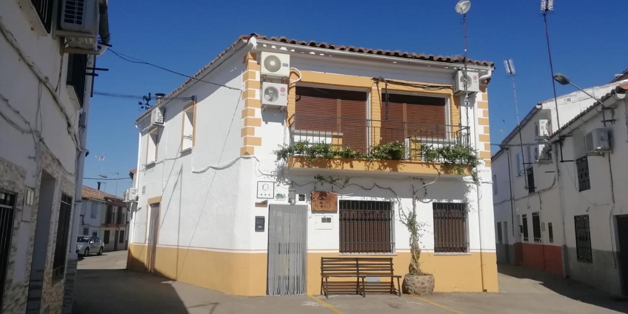 Casa Rural Abuela Maxi Riolobos Екстер'єр фото