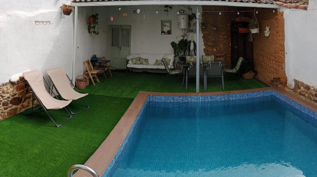 Casa Rural Abuela Maxi Riolobos Екстер'єр фото